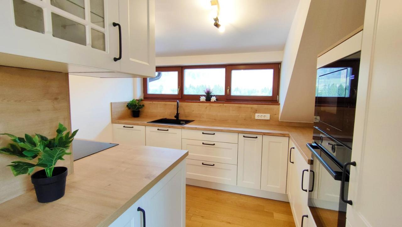 Apartmaji Dora Mojstrana Kültér fotó